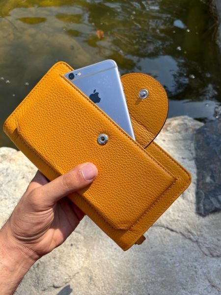 Derkon Oslo Telefon Bölmeli Elden Tutmalı Sarı Cüzdan
