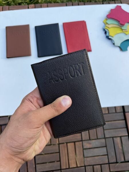 Derkon HAKİKİ DERİ KAHVERENGİ PASAPORTLUK