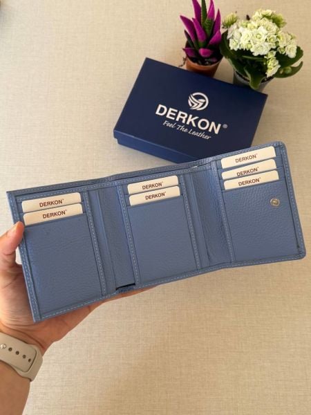 Ufak Bol Kartlıklı Hakiki Deri Cüzdan Misha Model Açık Mavi
